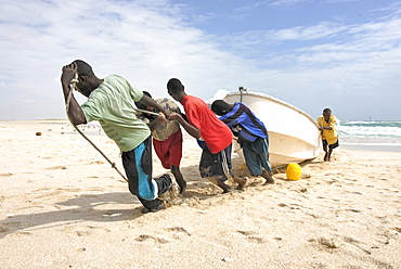 Hardest hit was a 650 kilometers stretch of the somali coastline between garacad (mudung region) and xaafuun (bari region), which forms part of the puntland province near the horn of africa. The tsunami resulted in the death of some 300 people and extensive destruction of shelters, houses and water sources as well as fishing gear. The livelihoods of many people residing in towns and small villages along the somali indian ocean coastline, particularly in the northern regions, were devastated