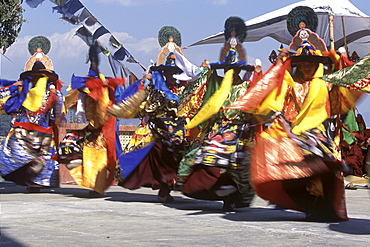 Black dancers norbutse- black dance, known as magyu tshogcham, depicts eight goddesses manifestation of dakini kyema wotsho, nepal