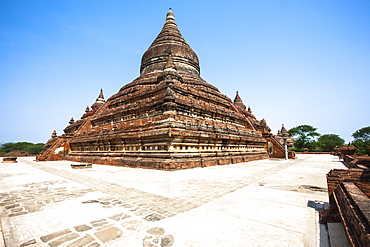 Mingalazedi Pagoda, a Buddhist stupa located in Bagan (Pagan), Myanmar (Burma), Asia