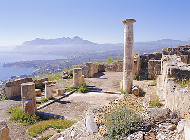 Ruins of Solunto (foreground), coastline east of Palermo (background), Sicily, Italy