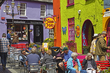 Street scene in Kinsale, County Cork, Munster, Republic of Ireland, Europe