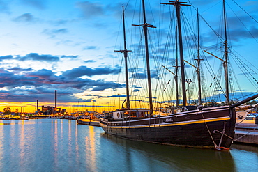 Boat docked at the harbour in Helsinki, Uusimaa, Finland, Scandinavia, Europe