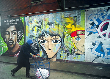 Man and grafitti, New York, United States of America, North America