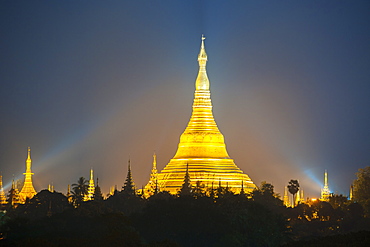 Shwedagon Pagoda, the most sacred Buddhist pagoda in Myanmar, Yangon (Rangoon), Myanmar (Burma), Asia