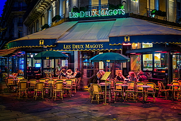 Parisian cafe, Paris, France, Europe