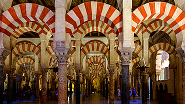 Decorated archways and columns of the Mezquita-Catedral (Great Mosque of Cordoba), UNESCO World Heritage Site, Cordoba, Andalusia, Spain, Europe