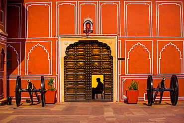 Guard at Rambagh Palace, Jaipur, Rajasthan, India, Asia