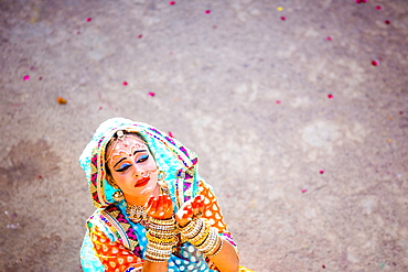 Traditional Radha dance during the Flower Holi Festival, Vrindavan, Uttar Pradesh, India, Asia