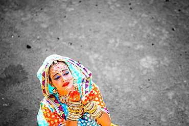 Traditional Radha dance during the Flower Holi Festival, Vrindavan, Uttar Pradesh, India, Asia