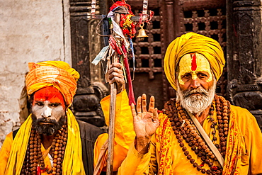 Hindu holy men at Pashupati Temple, Kathmandu, Nepal, Asia