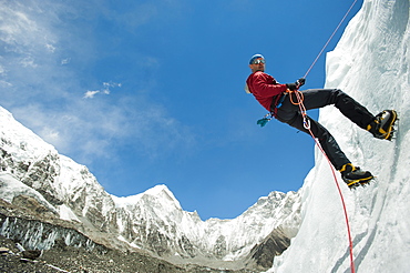 Climbing practice near Everest Base Camp, Khumbu Region, Himalayas, Nepal, Asia