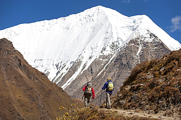 Trekking in the Kagmara Valley in the remote Dolpa region, Himalayas, Nepal, Asia