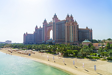 Atlantis, The Palm, a luxury hotel on the man-made Palm Jumeirah island, Dubai, United Arab Emirates, Middle East