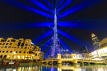 Burj Khalifa Light and Laser Show, Dubai Mall and Burj Khalifa Lake, Dubai, United Arab Emirates, Middle East