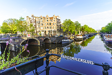 Brouwersgracht Canal, Amsterdam, North Holland, The Netherlands, Europe