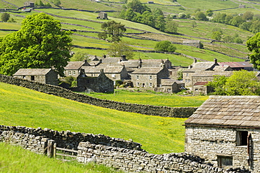 Stone cottages at the remote village of Thwaite in upper Swaledale, The Yorkshire Dales, Yorkshire, England, United Kingdom, Europe