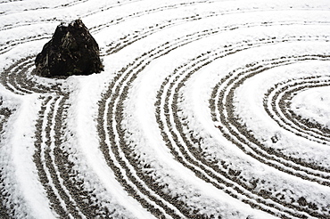 Snow-covered rock garden in Zuiho-in temple, Kyoto, Japan, Asia