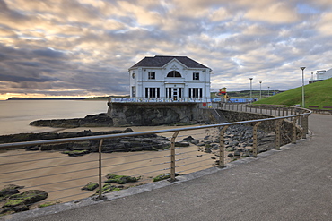 Promenade and Arcadia Cafe, Portrush, County Antrim, Ulster, Northern Ireland, United Kingdom, Europe