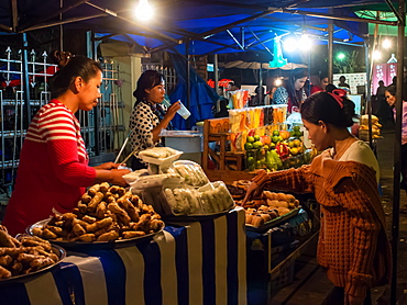 Night market food stalls, Luang Prabang, Laos, Indochina, Southeast Asia, Asia