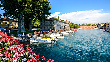 Floral display at entrance to Peschiera del Garda, Veneto, Italy, Europe