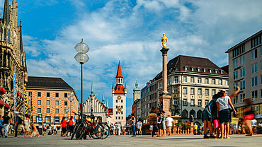 Tourists at Marienplatz, Munich, Bavaria, Germany, Europe