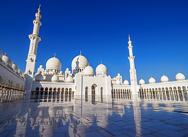 Sheikh Zayed bin Sultan Al Nahyan Grand Mosque, Abu Dhabi, United Arab Emirates, Middle East