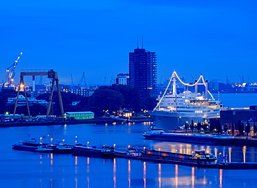 View towards the SS Rotterdam, hotel and museum, Rotterdam, South Holland, The Netherlands, Europe