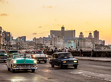 El Malecon at sunset, Havana, La Habana Province, Cuba, West Indies, Caribbean, Central America