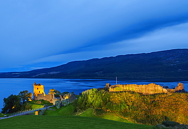 Twilight view of Urquhart Castle and Loch Ness, Highlands, Scotland, United Kingdom, Europe