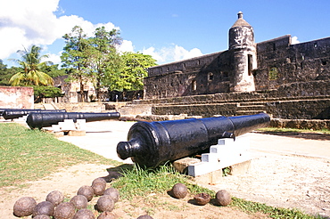 Fort Jesus, built between 1593 and 1596 by the Portuguese, Mombasa, Kenya, East Africa, Africa