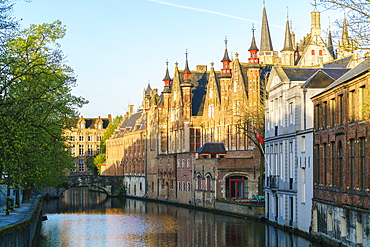 Houses and bridge reflections on Groenerei canal in the morning, Bruges, West Flanders province, Flemish region, Belgium, Europe