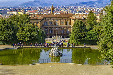 Palazzo Pitti and Boboli Gardens, UNESCO World Heritage Site, Florence, Tuscany, Italy, Europe