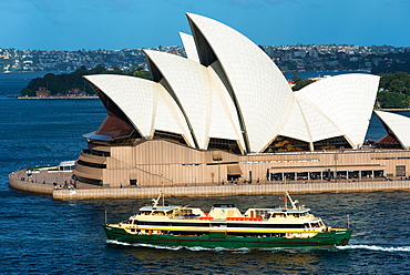 Manly ferry goes past Sydney Opera House, UNESCO World Heritage Site, Sydney, New South Wales, Australia, Pacific