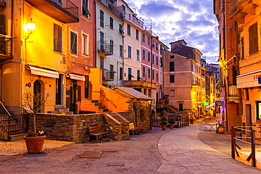 Main street of Vernazza at twilight, Cinque Terre, UNESCO World Heritage Site, Liguria, Italy, Europe