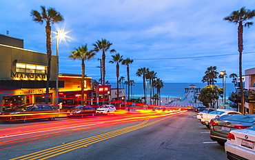 Manhattan Beach Pier and Manhattan Beach boulevard, California, United States of America, North America