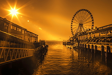 Seattle's Great Ferris Wheel at Pier 57, Seattle, Washington State, United States of America, North America