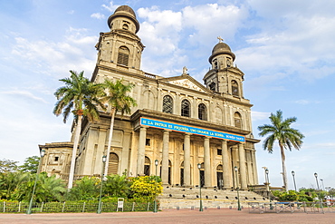 Ruins of the old cathedral Santiago de Managua, Nicaragua, Central America