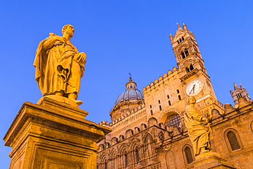 Palermo Cathedral at dawn, UNESCO World Heritage Site, Palermo, Sicily, Italy, Europe