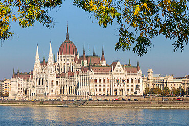 The Hungarian Parliament building on the River Danube during autumn, UNESCO World Heritage Site, Budapest, Hungary, Europe