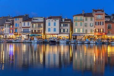 View from the port to the old town at dusk, Cassis, Bouches du Rhone, Provence, France, Mediterranean, Europe