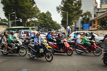 Rush hour in Ho Chi Minh City, Vietnam, Indochina, Southeast Asia, Asia