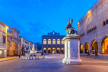 Piazza Cavour, Rimini, Emilia Romagna, Italy, Europe