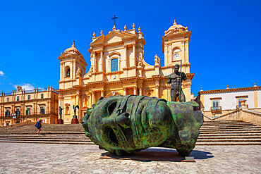 Mitoraj sculpture in front of the Cathedral of San Nicolo, UNESCO World Heritage Site, Noto, Siracusa, Sicily, Italy, Europe