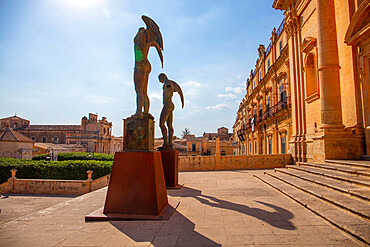 Mitoraj sculpture in front of the Cathedral of San Nicolo, UNESCO World Heritage Site, Noto, Siracusa, Sicily, Italy, Europe