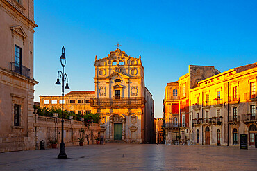 Church of Santa Lucia alla Badia, Piazza Duomo, Ortigia, Siracusa, Sicily, Italy, Europe