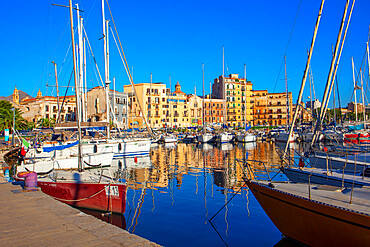 La Cala, port of Palermo, Palermo, Sicily, Italy, Mediterranean, Europe