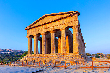 Temple of Concordia, Valley of the Temples, UNESCO World Heritage Site, Agrigento, Sicily, Italy, Europe