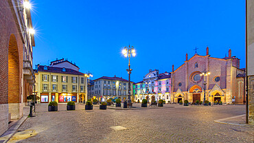 Piazza San Secondo, Asti, Piedmont, Italy, Europe