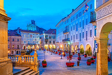 Piazza Maggiore, Mondovi, Cuneo, Piedmont, Italy, Europe