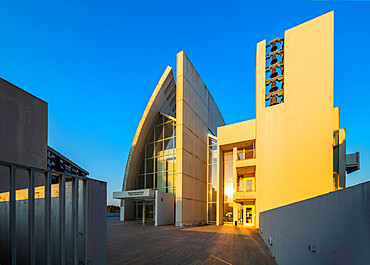 Dio Padre Miseracordioso Church (Tor Tre Teste Church), architecture by Richard Meier, Rome, Lazio, Italy, Europe